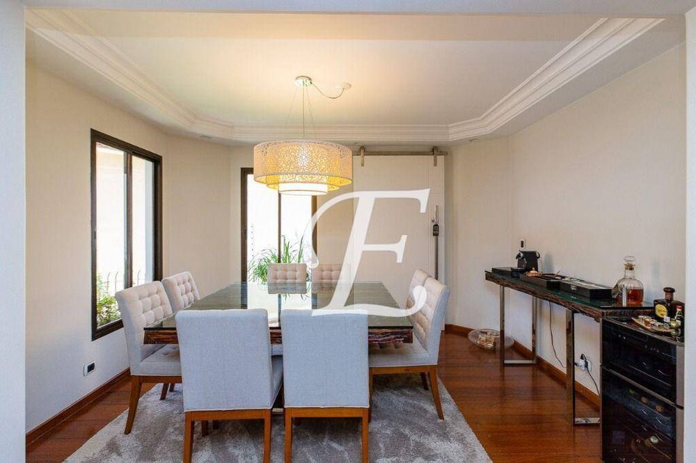 Apartamento, 3 quartos, 217 m² - Foto 2