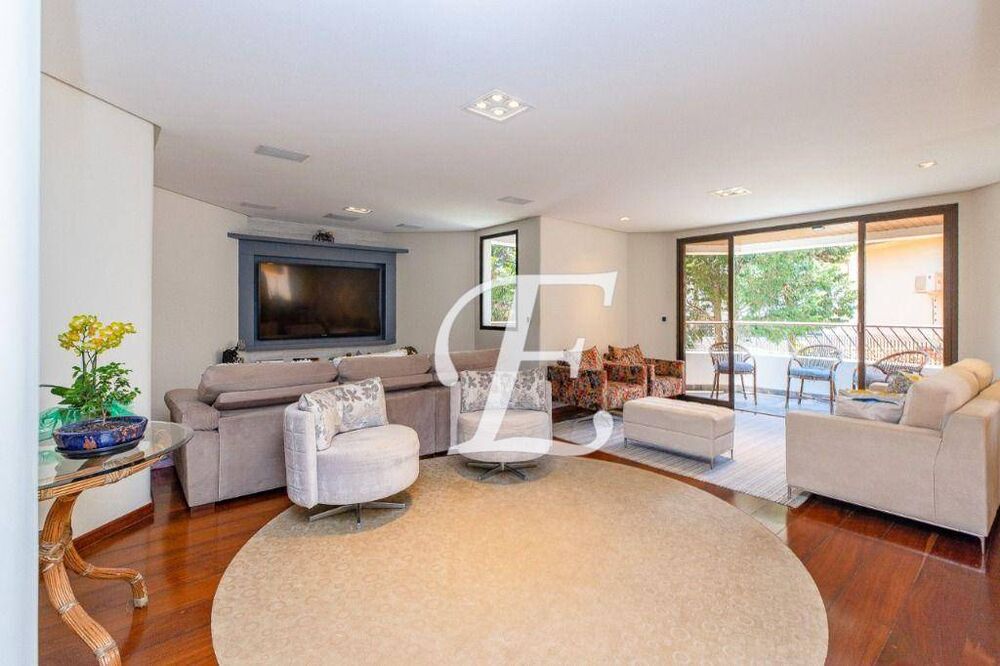 Apartamento, 3 quartos, 217 m² - Foto 1