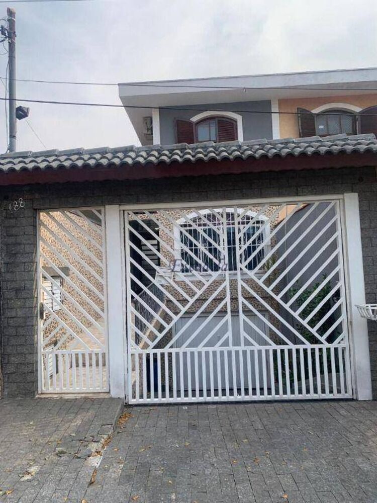 Casa, 3 quartos, 176 m² - Foto 1