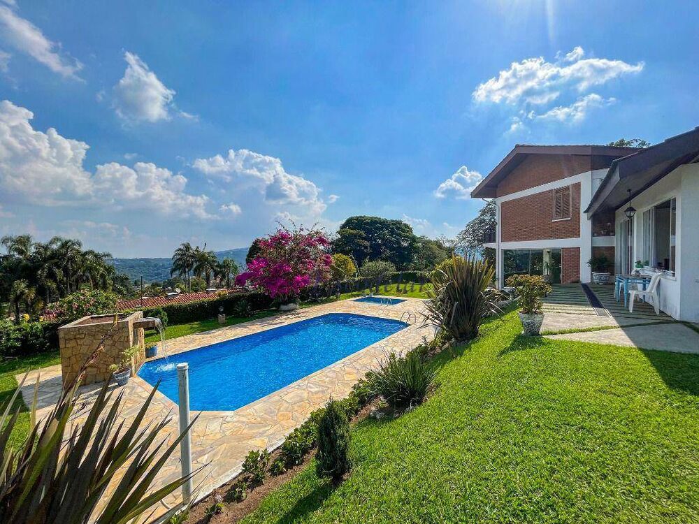 Casa, 3 quartos, 250 m² - Foto 1