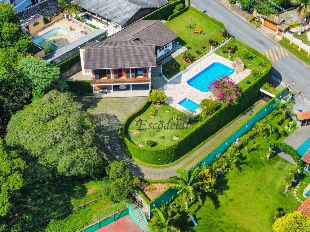 Casa, 3 quartos, 250 m² - Foto 8