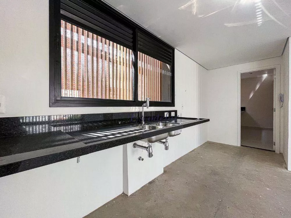 Apartamento, 3 quartos, 189 m² - Foto 6