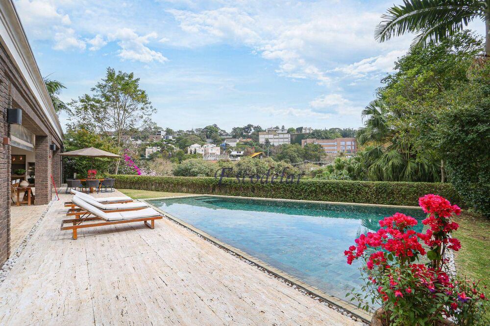 Casa, 5 quartos, 1057 m² - Foto 8