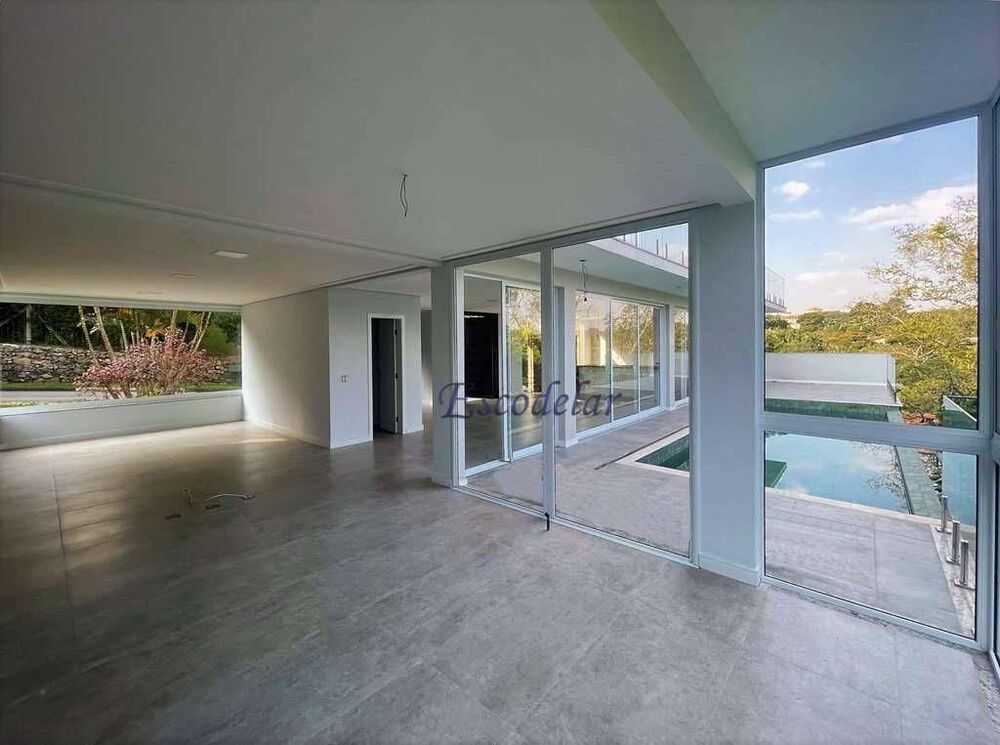 Casa de Condomínio à venda com 4 quartos, 435m² - Foto 4