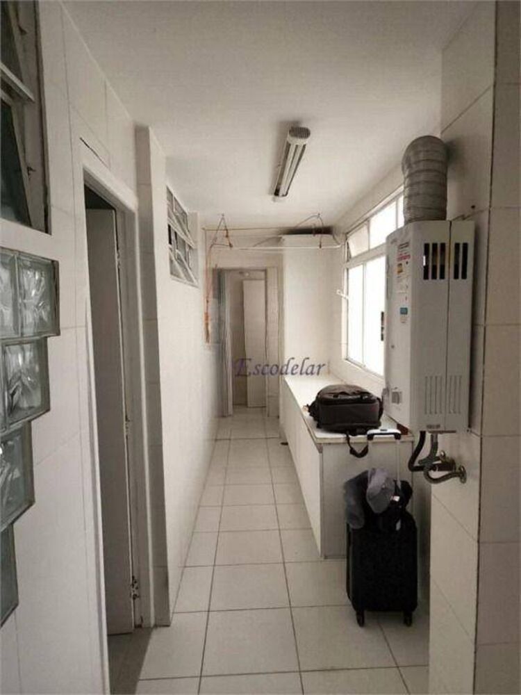 Apartamento, 3 quartos, 186 m² - Foto 2