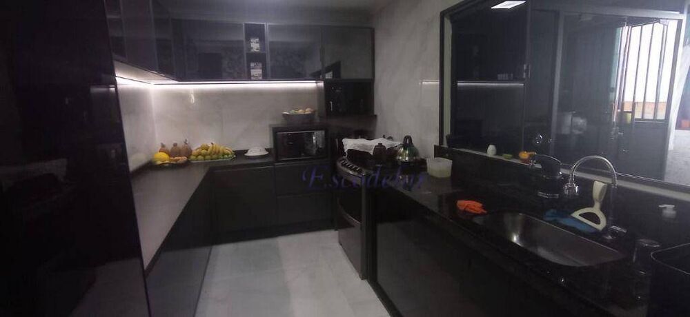 Prédio Inteiro, 834 m² - Foto 1