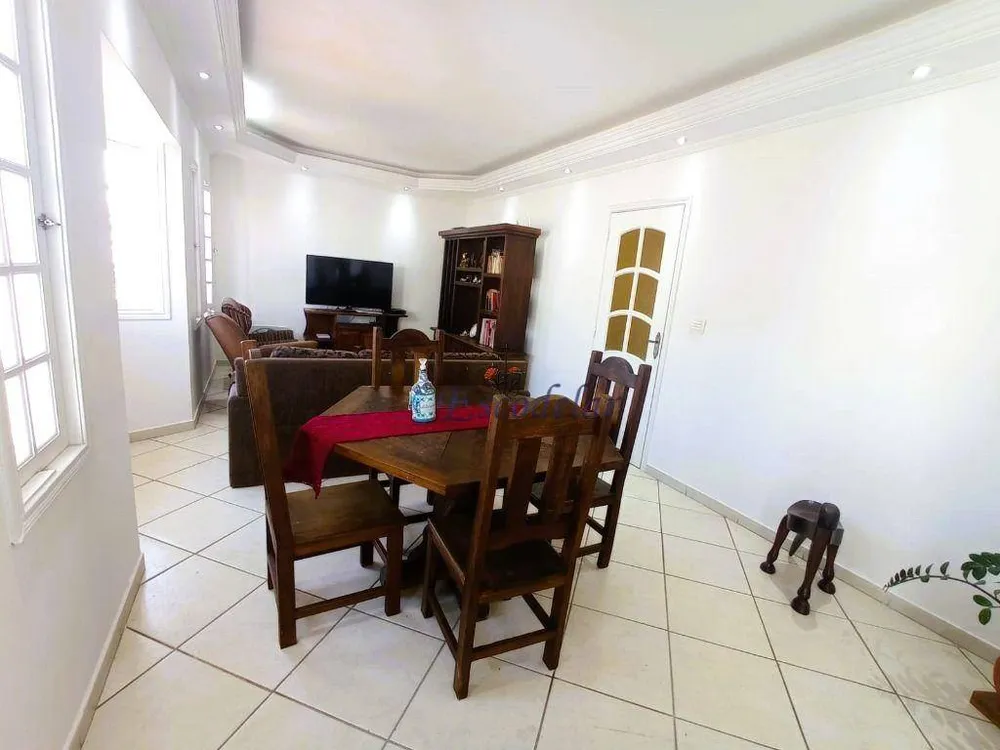 Sobrado, 4 quartos, 195 m² - Foto 2