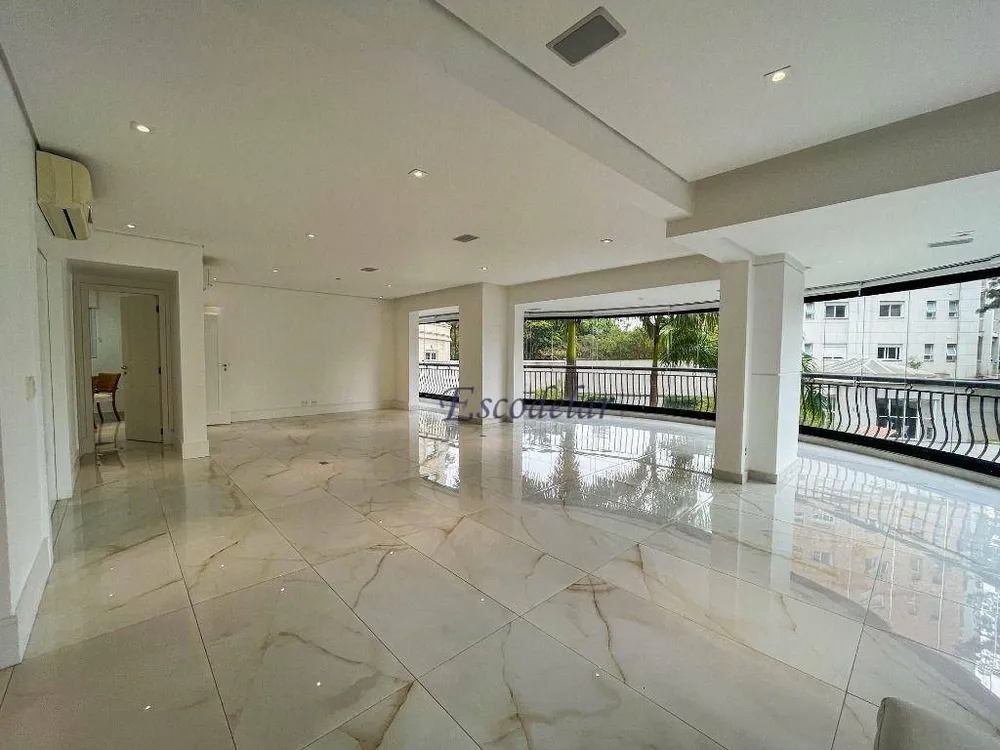 Apartamento, 3 quartos, 288 m² - Foto 1