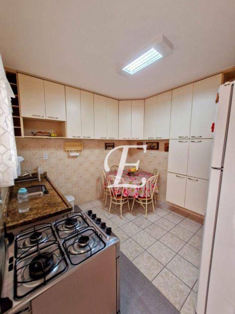 Casa, 5 quartos, 210 m² - Foto 8