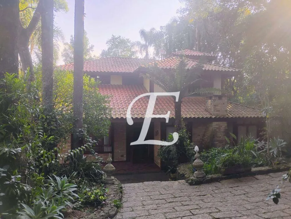 Casa, 4 quartos, 219 m² - Foto 1
