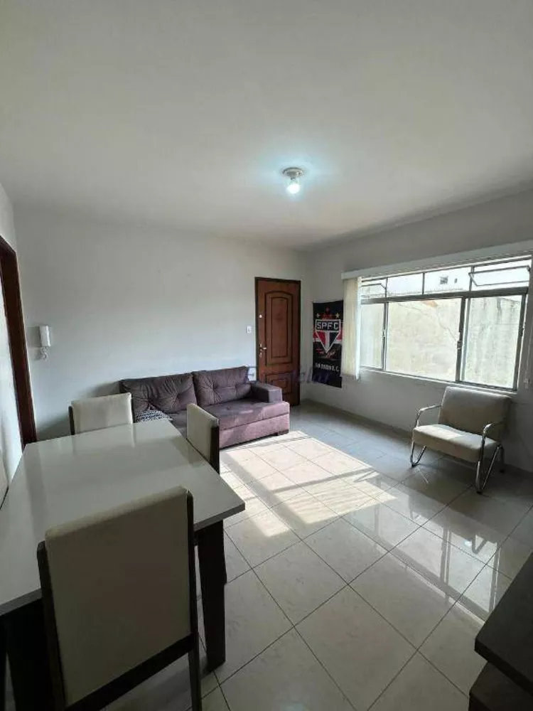 Apartamento à venda com 2 quartos, 68m² - Foto 3