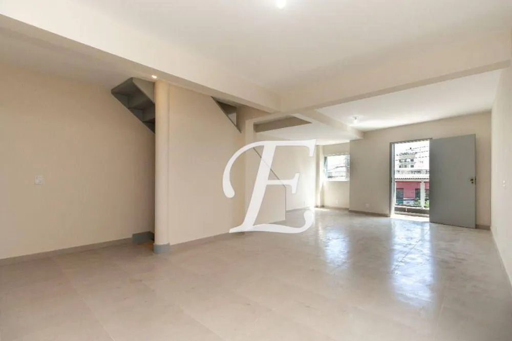 Sobrado, 3 quartos, 170 m² - Foto 1