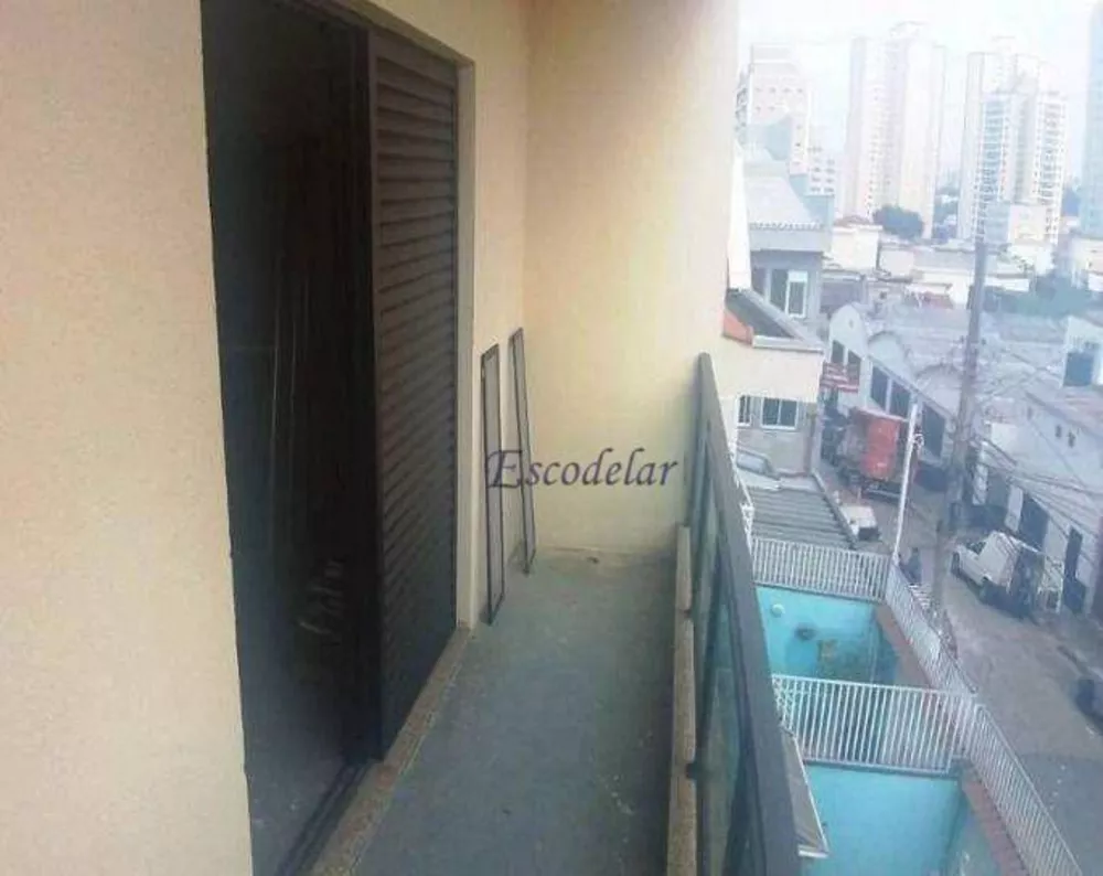 Sobrado à venda com 5 quartos, 300m² - Foto 1