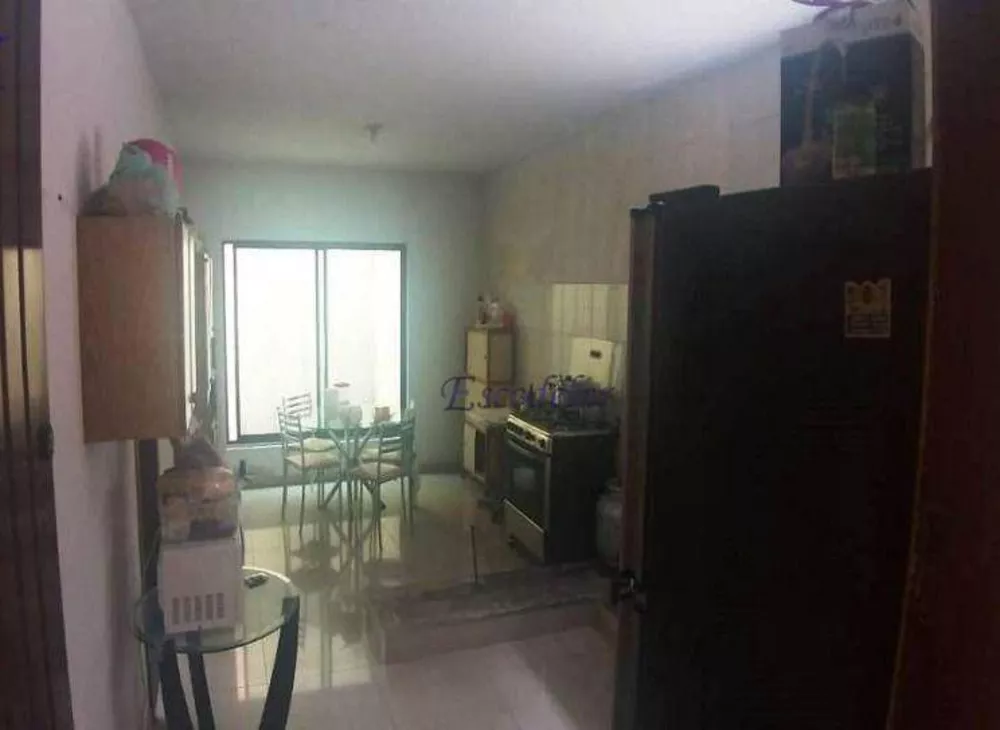 Sobrado à venda com 5 quartos, 300m² - Foto 2