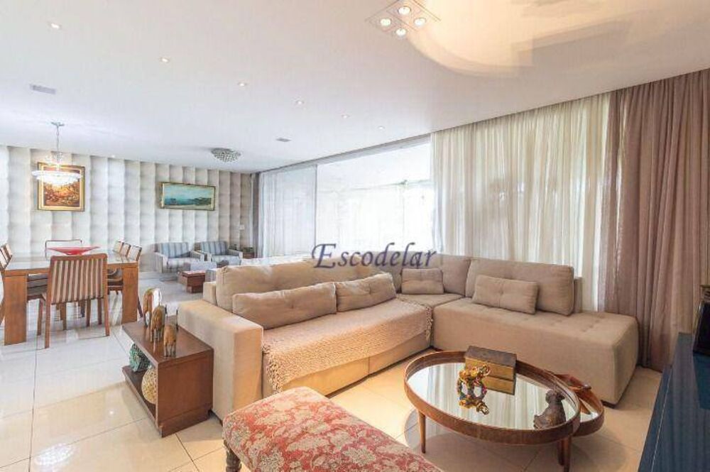 Apartamento, 3 quartos, 180 m² - Foto 1