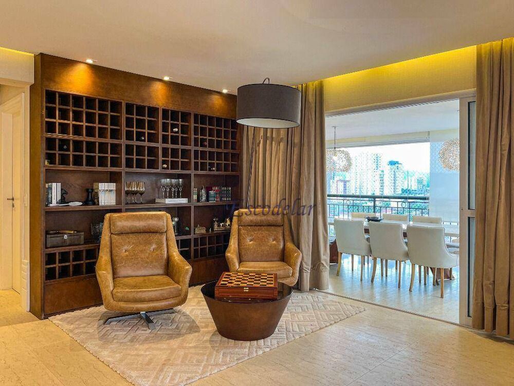 Apartamento, 4 quartos, 260 m² - Foto 4