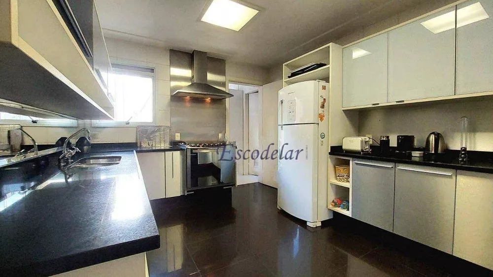 Apartamento à venda com 2 quartos, 173m² - Foto 16