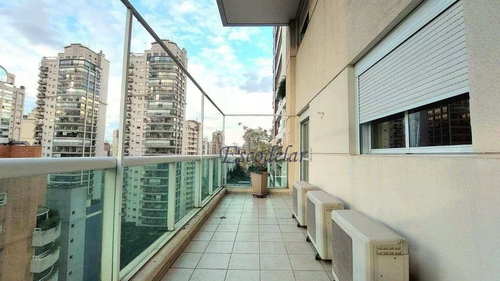 Apartamento à venda com 2 quartos, 173m² - Foto 2