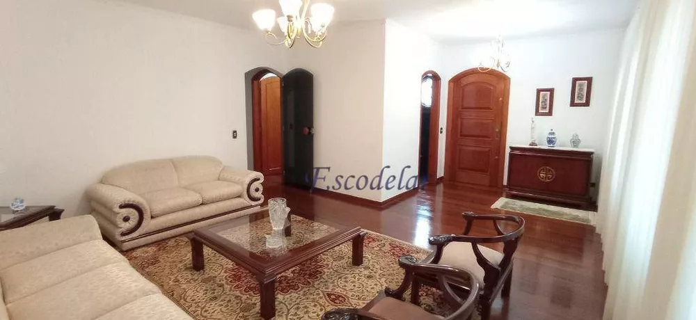 Sobrado à venda com 6 quartos, 420m² - Foto 4