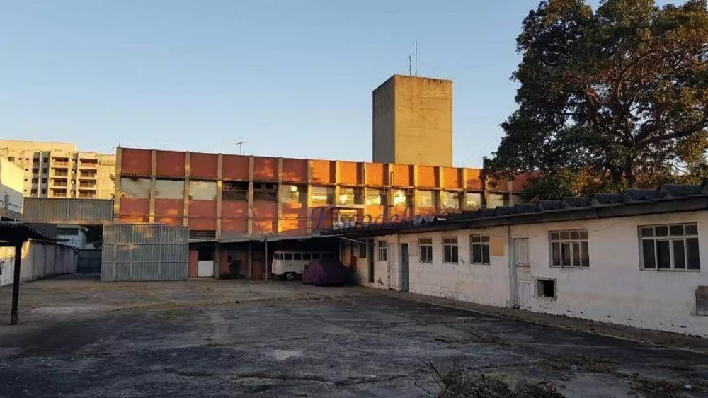 Depósito-Galpão-Armazém para alugar, 4800m² - Foto 1