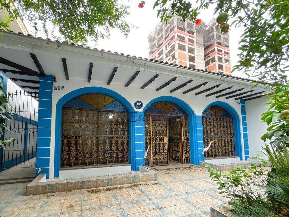 Sobrado, 5 quartos, 480 m² - Foto 1