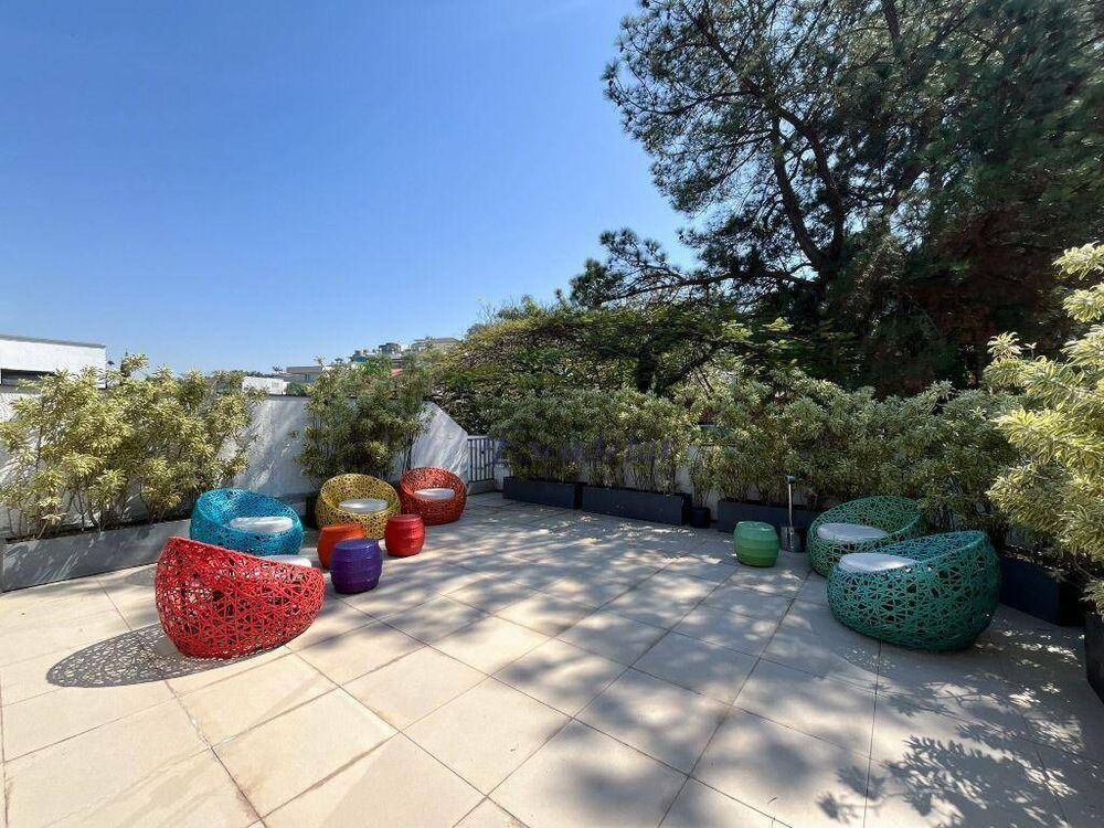 Prédio Inteiro, 2250 m² - Foto 2