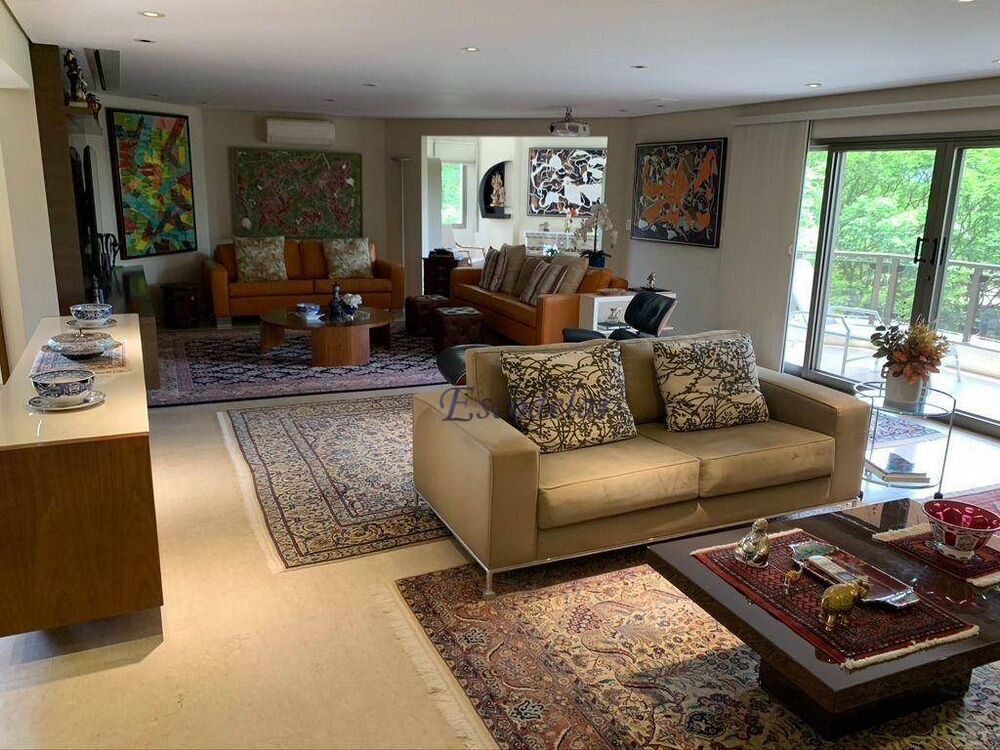 Apartamento, 3 quartos, 302 m² - Foto 1