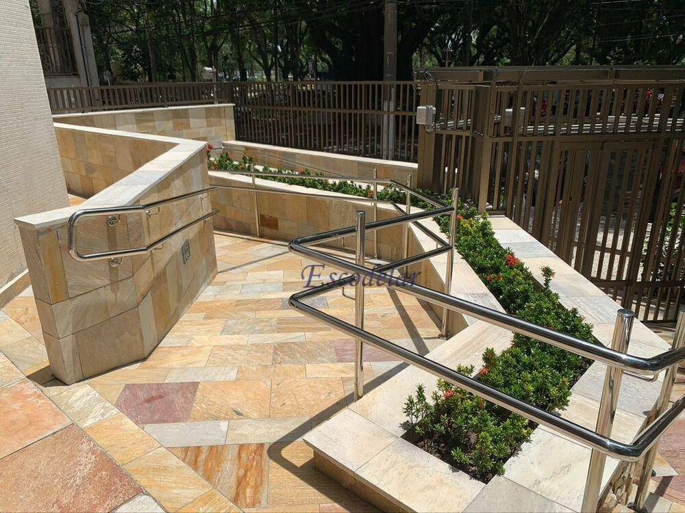 Apartamento, 3 quartos, 302 m² - Foto 2