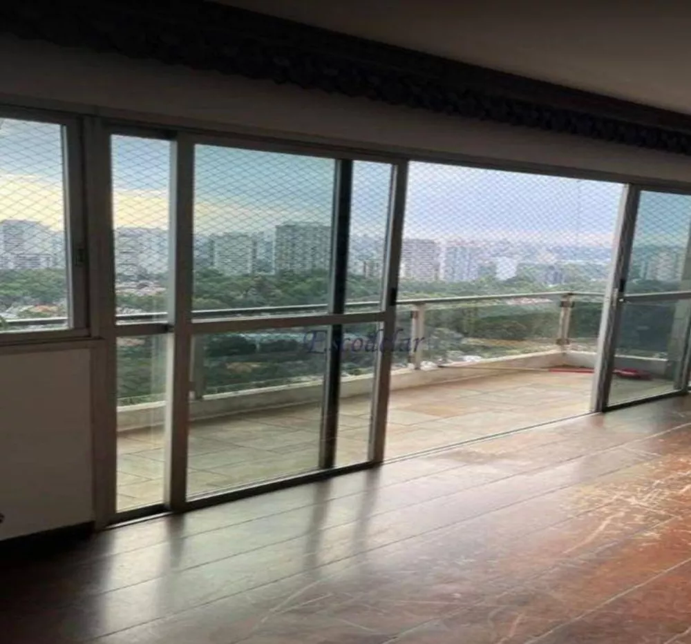 Apartamento à venda com 1 quarto, 328m² - Foto 2