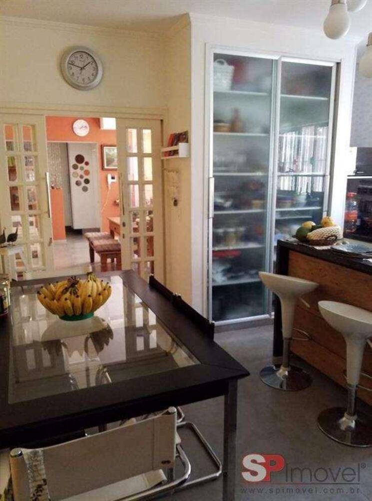 Sobrado, 4 quartos, 240 m² - Foto 3