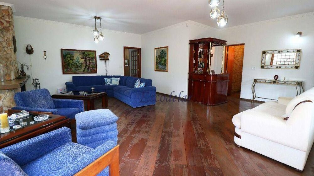 Sobrado, 3 quartos, 419 m² - Foto 1
