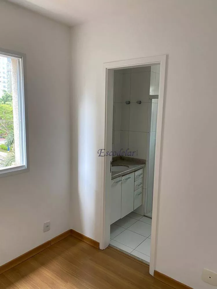 Apartamento à venda com 2 quartos, 64m² - Foto 2