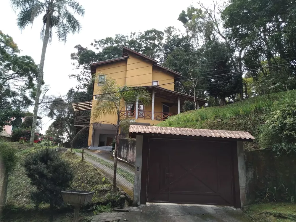 Sobrado à venda com 4 quartos, 146m² - Foto 1