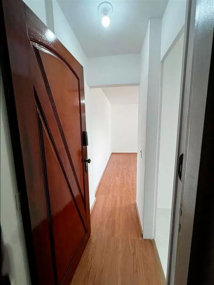 Apartamento à venda com 2 quartos, 62m² - Foto 5