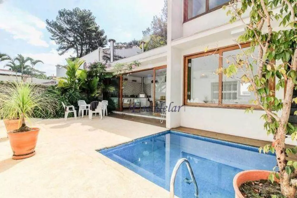Casa, 3 quartos, 300 m² - Foto 1