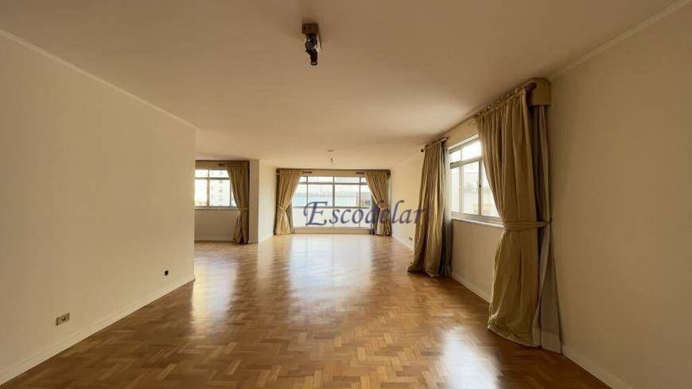 Apartamento, 3 quartos, 204 m² - Foto 2