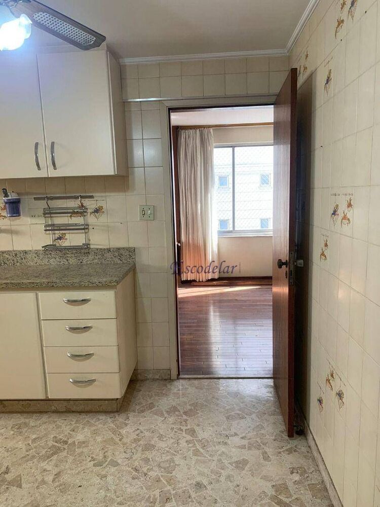 Apartamento, 3 quartos, 180 m² - Foto 2