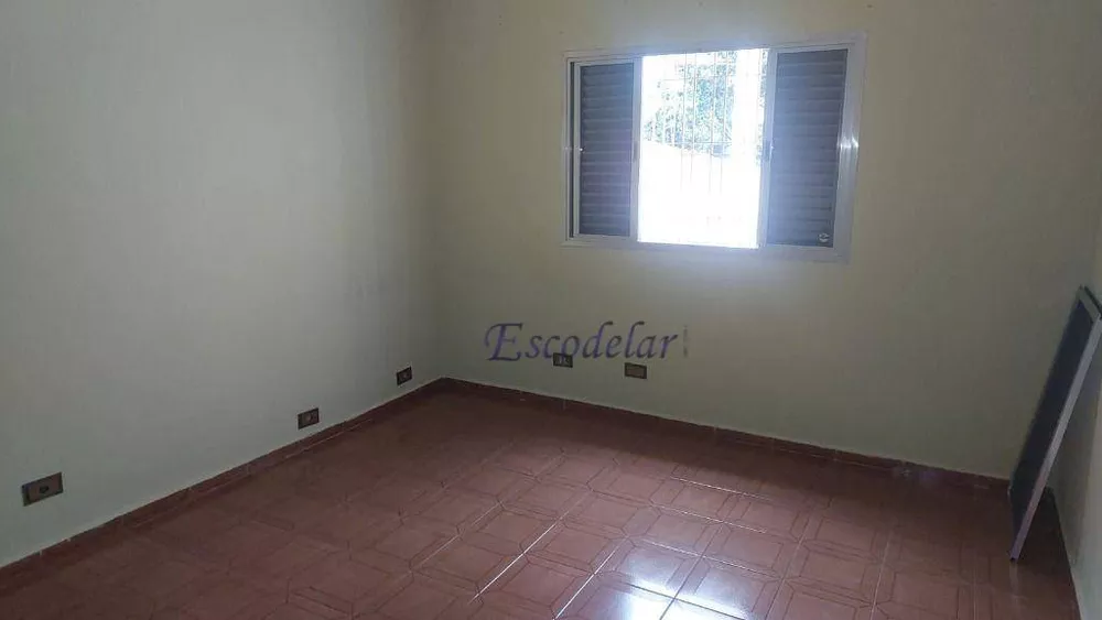 Casa para alugar com 2 quartos, 60m² - Foto 12