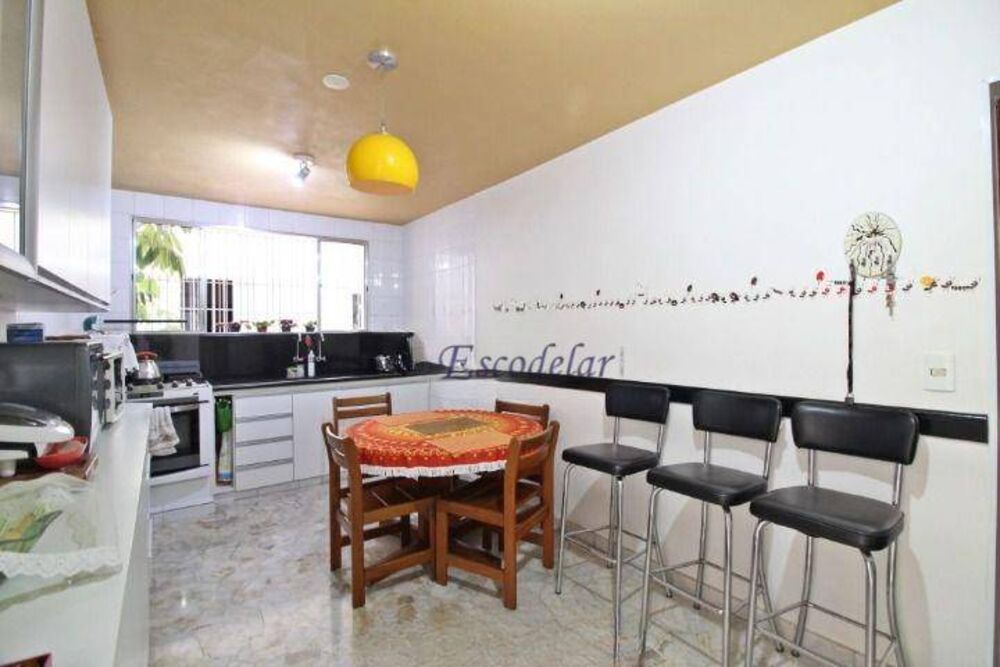 Casa, 3 quartos, 240 m² - Foto 3