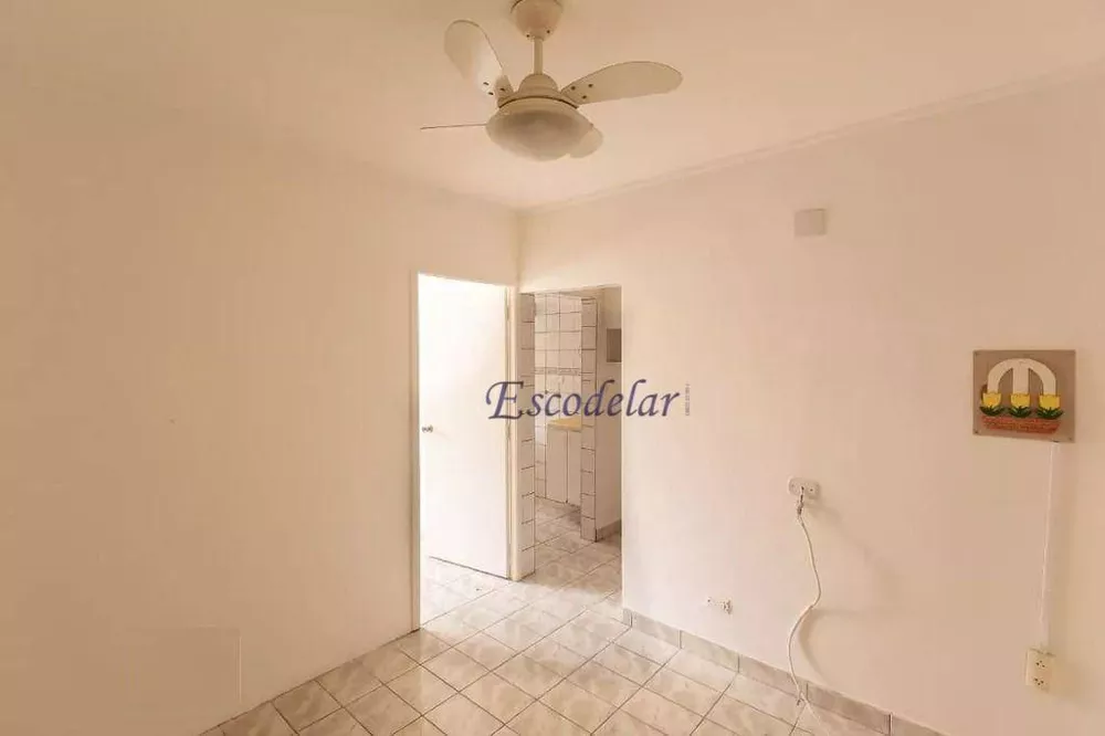 Apartamento à venda com 1 quarto, 32m² - Foto 11