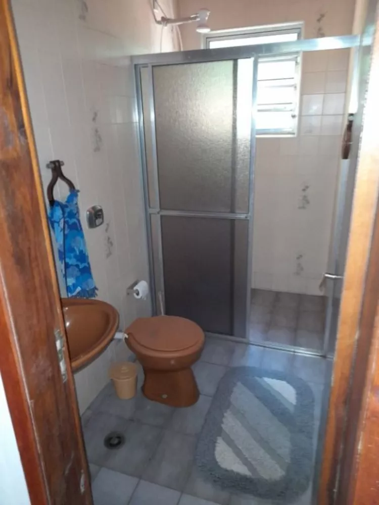 Casa à venda com 2 quartos, 130m² - Foto 13