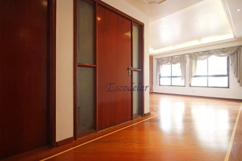 Apartamento à venda com 3 quartos, 144m² - Foto 4