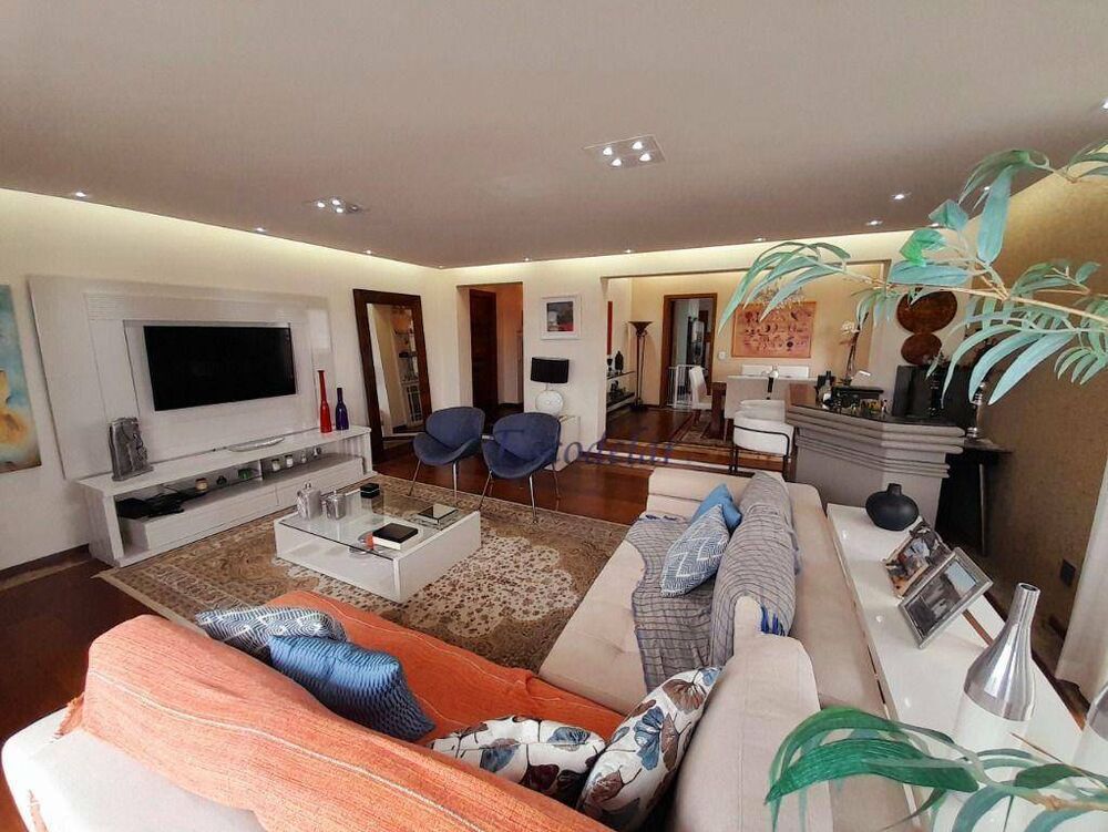 Apartamento, 4 quartos, 240 m² - Foto 1