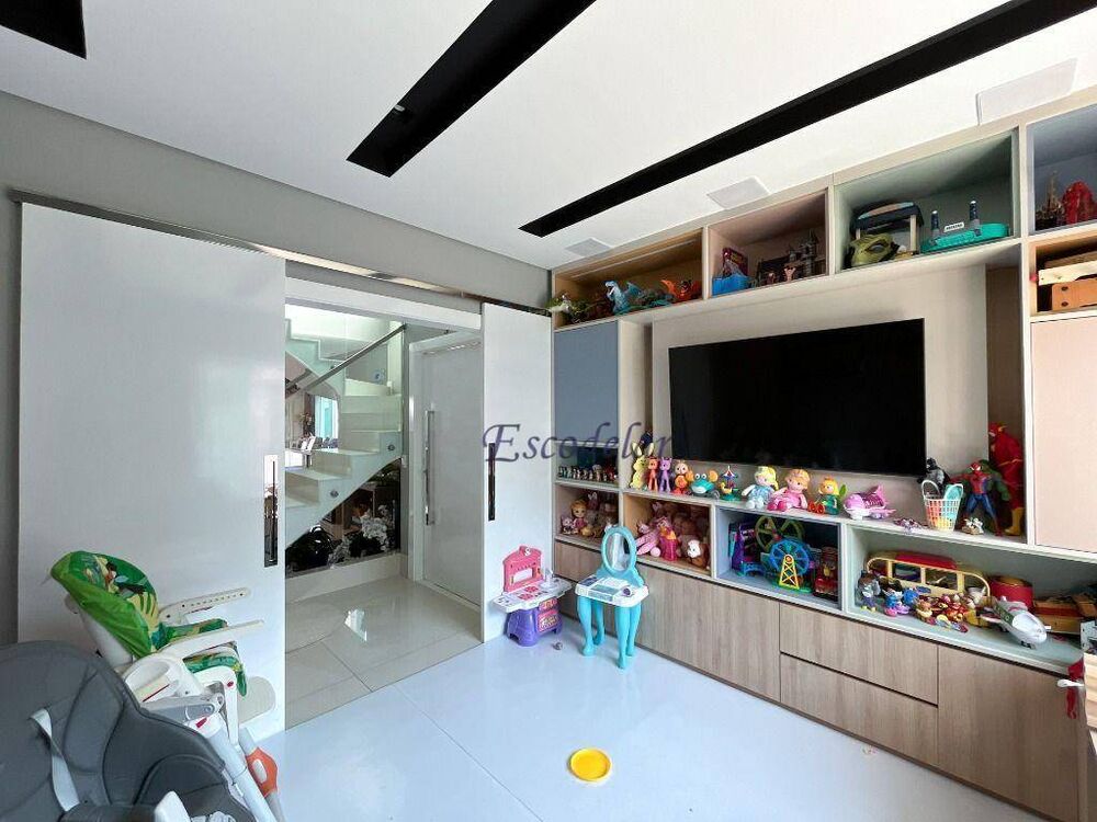 Sobrado, 3 quartos, 241 m² - Foto 31