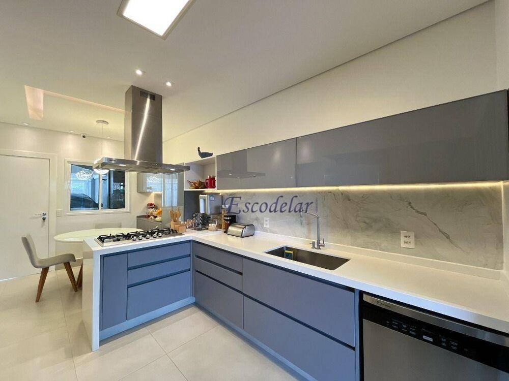 Sobrado, 3 quartos, 241 m² - Foto 27