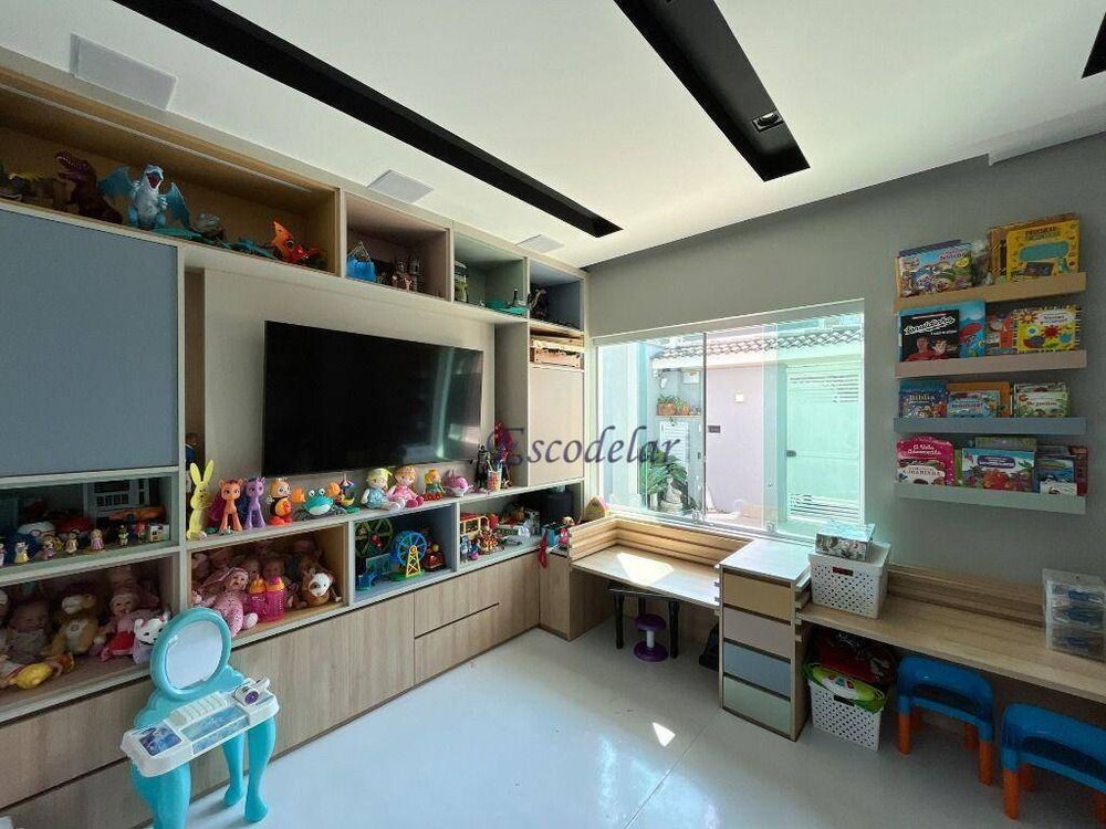 Sobrado, 3 quartos, 241 m² - Foto 32