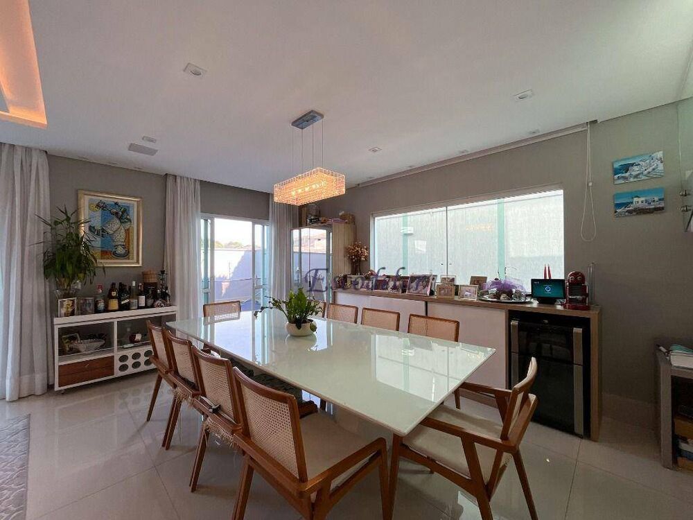 Sobrado, 3 quartos, 241 m² - Foto 18