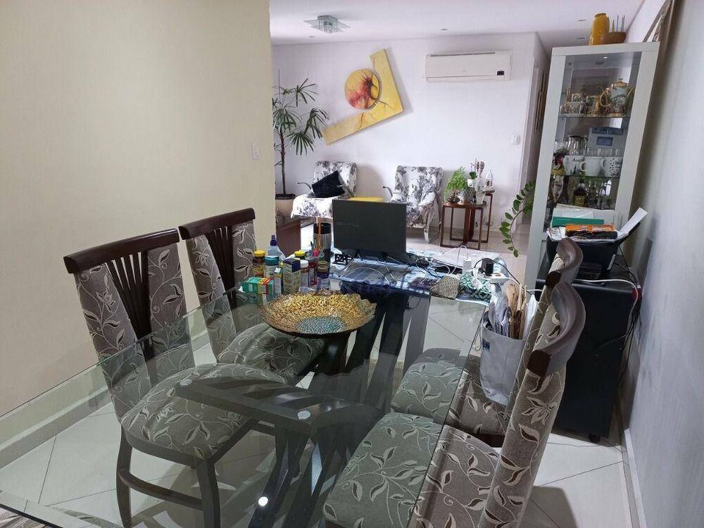 Apartamento à venda com 3 quartos, 90m² - Foto 1