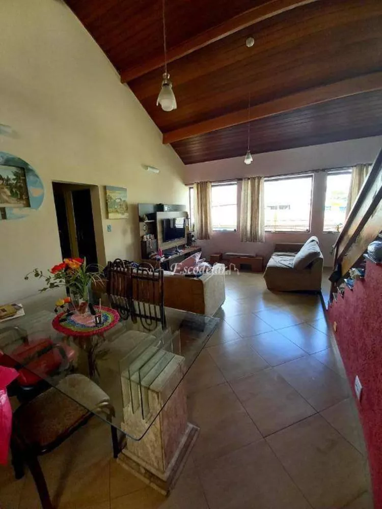 Sobrado, 4 quartos, 600 m² - Foto 2