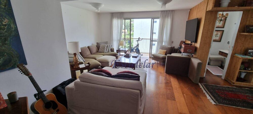 Apartamento, 3 quartos, 157 m² - Foto 1